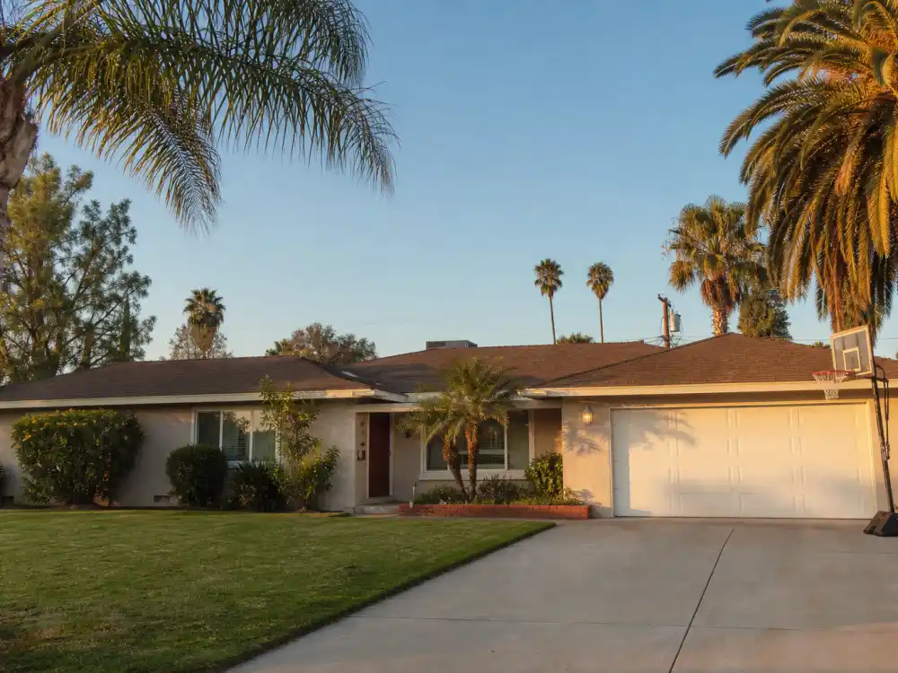 Modest 1950s ranch-style stucco house in Echo Park Los Angeles — the celebrity childhood home where Leonardo DiCaprio grew up