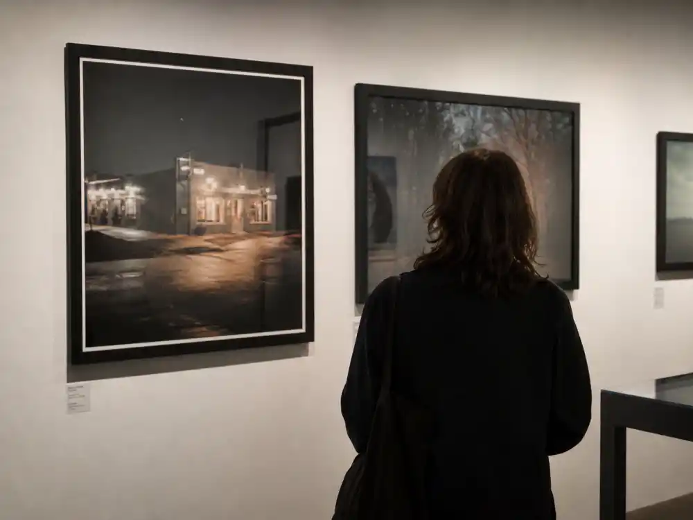 An independent art gallery evoking Ally Sheedy High Art indie film comeback and Independent Spirit Award era