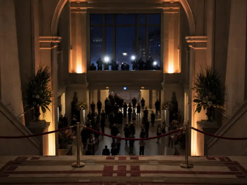 Empty museum steps for Beyonce pregnancy rumors 2026 explained Met Gala May 4 2026 appearance that fueled fan theories