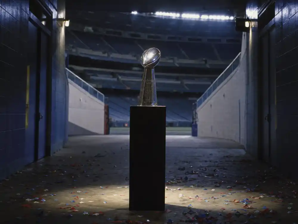 Super Bowl XXXI championship tunnel for what happened to Brett Favre NFL title run