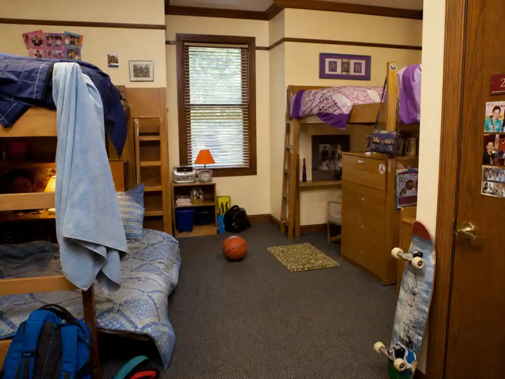 Teen boarding school dorm room for Christopher Massey as Michael Barret on Zoey 101 with Jamie Lynn Spears 2005–2008