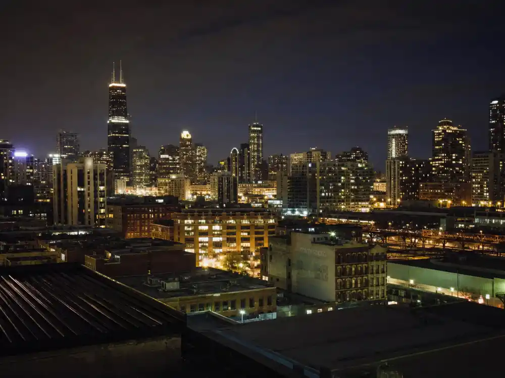 Chicago skyline at night for Elisabeth Shue Adventures in Babysitting 1987 teen comedy breakthrough
