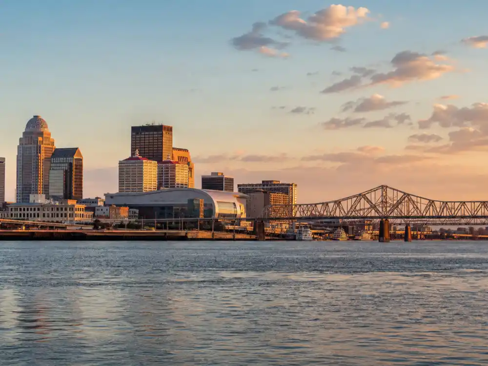 Louisville Kentucky skyline evoking how old is Jennifer Lawrence birthplace — the city where Jennifer Shrader Lawrence was born on August 15, 1990