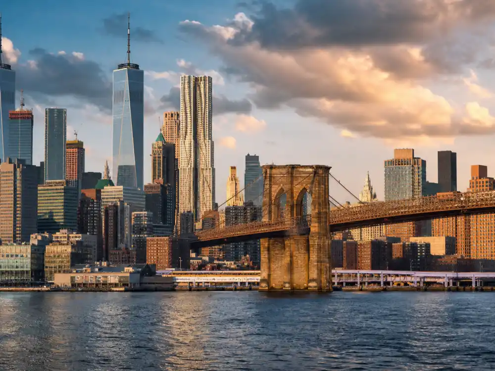 Brooklyn New York skyline evoking how old is Jeremy Allen White birthplace — the borough where Jeremy Allen White was born on February 17, 1991