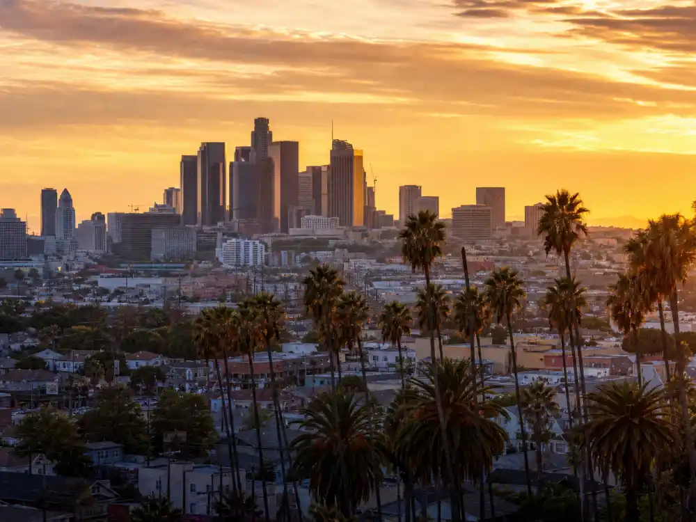 Los Angeles California skyline evoking how old is Kristen Stewart birthplace — the city where Kristen Jaymes Stewart was born on April 9, 1990