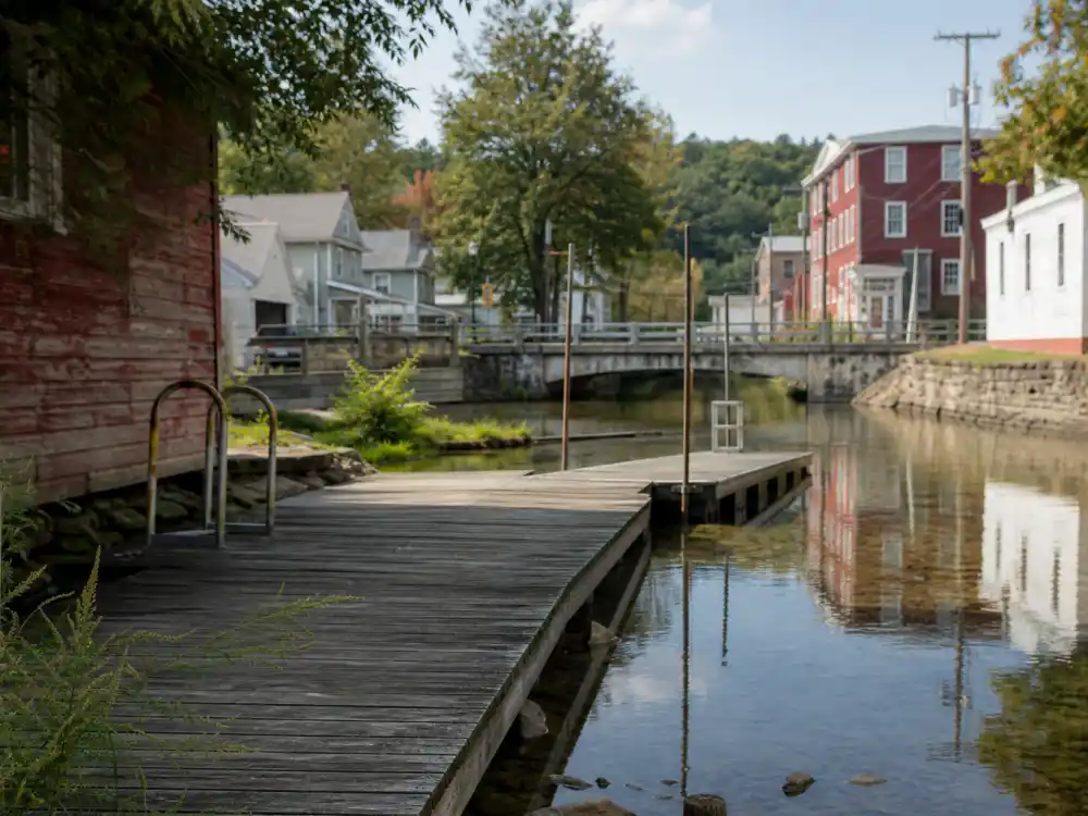 Small-town creek dock for where is Katie Holmes now as Joey Potter on Dawson's Creek