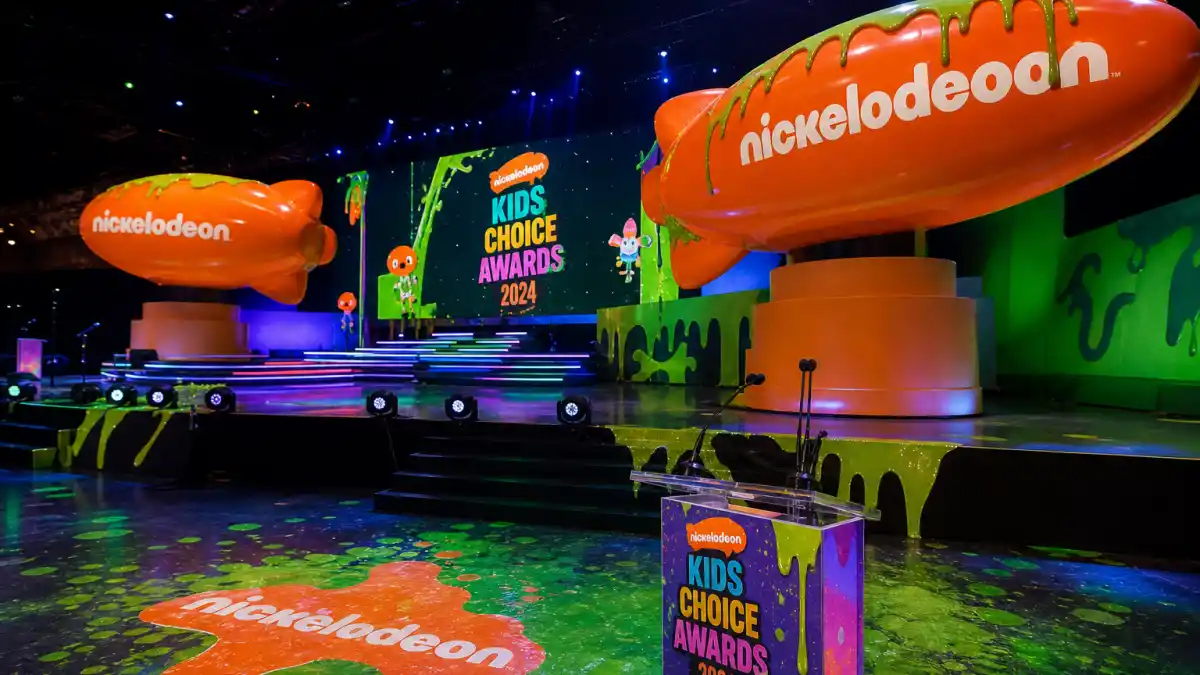 Kids Choice Awards 2026 winners list — orange blimp trophies and green slime on Nickelodeon ceremony stage before November 14 Los Angeles telecast