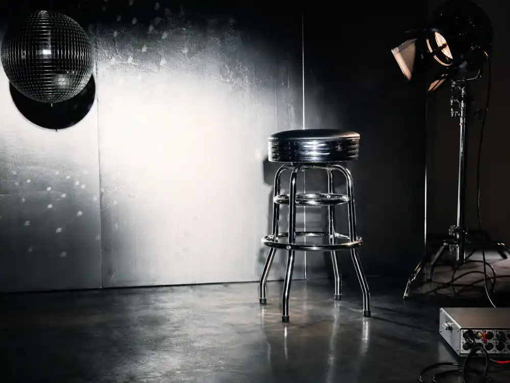Late 1990s music video set for what happened to Mya during debut and Fear of Flying chart run