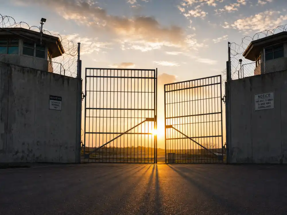 Prison gate at sunrise for what happened to Mystikal after his first release in 2010
