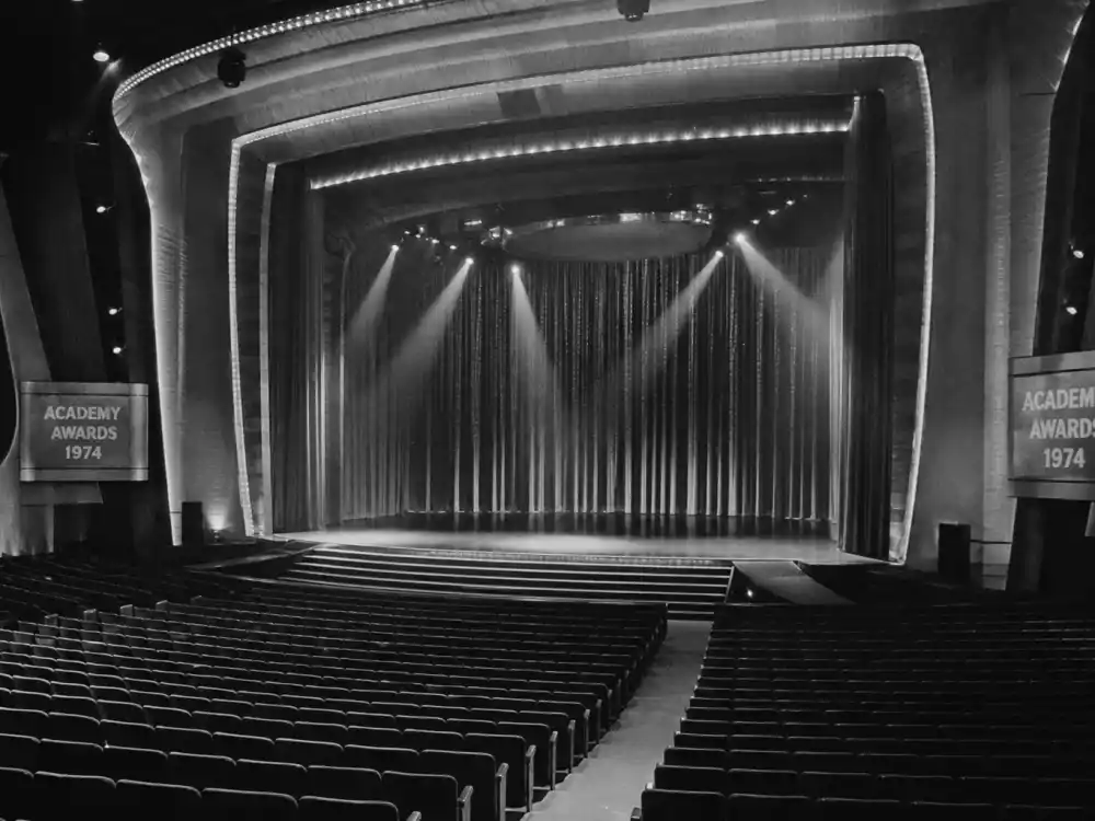 Vintage 1970s theatre interior where the Oscars streaker 1974 incident shocked a global television audience during the 46th Academy Awards