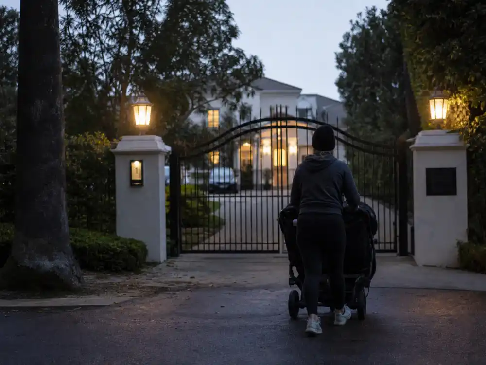 Gated home stroller silhouette for Rihanna children names ages and RZA privacy era — face-forward minor photos posted on family schedule