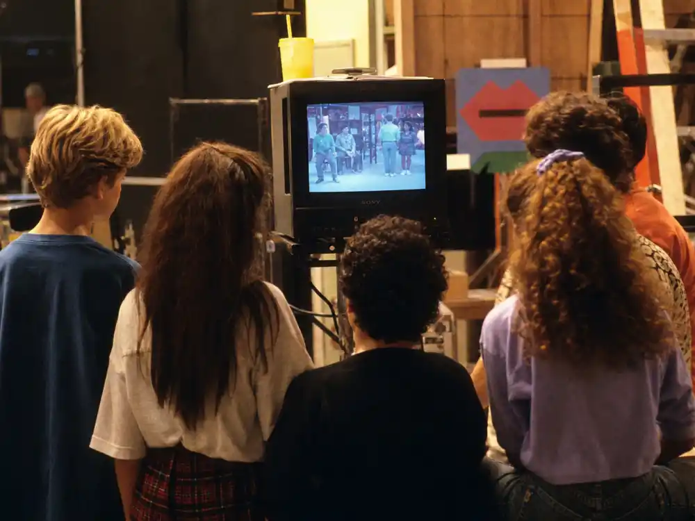 Child actor silhouettes on a 1990s TV set for the Saved by the Bell cast where are they now young stars who grew up on camera
