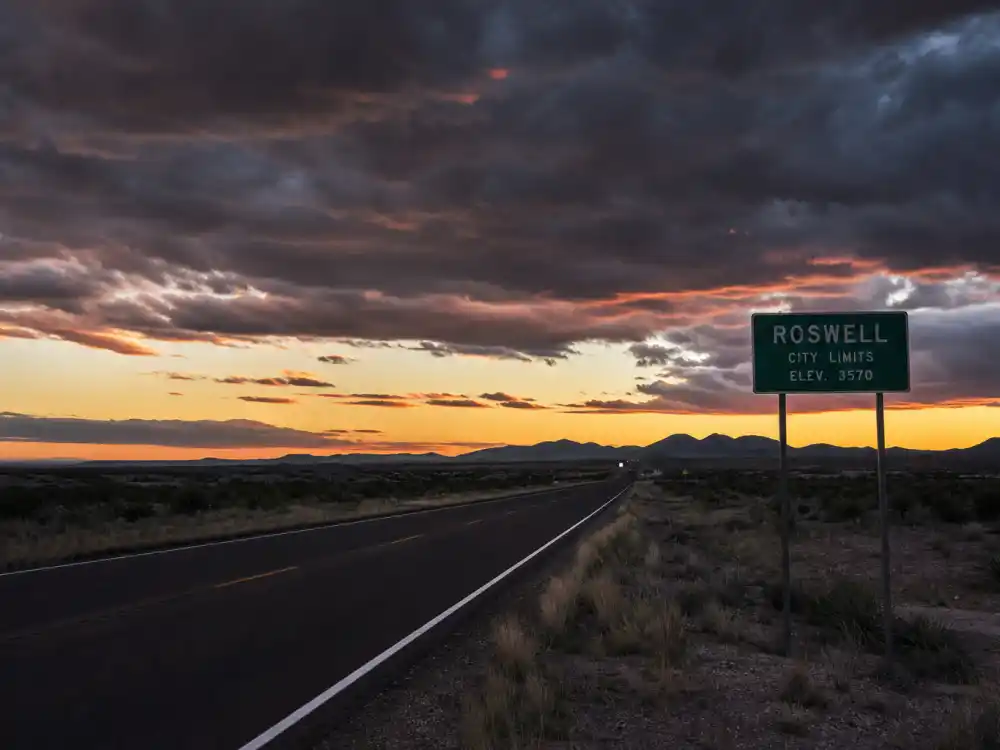 New Mexico desert highway for where is Shiri Appleby now as Liz Parker on Roswell