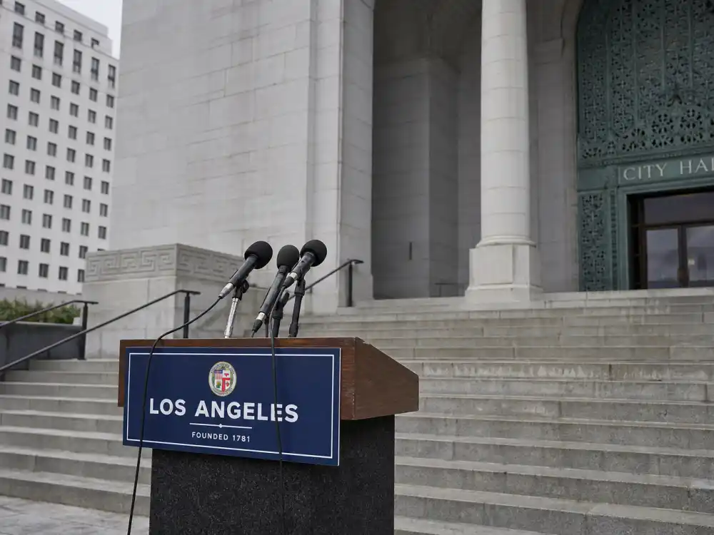 Los Angeles City Hall steps for what happened to Spencer Pratt Heidi Montag as Spencer Pratt runs for mayor in 2026