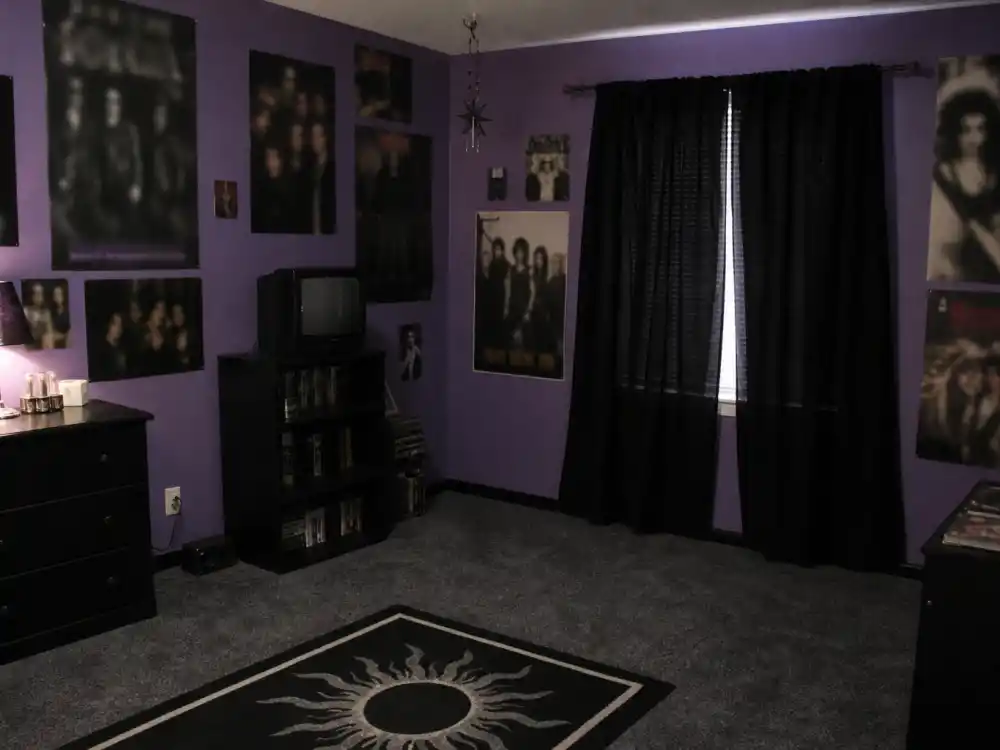 1990s teen bedroom goth makeover for Taran Noah Smith Mark Taylor goth phase on Home Improvement