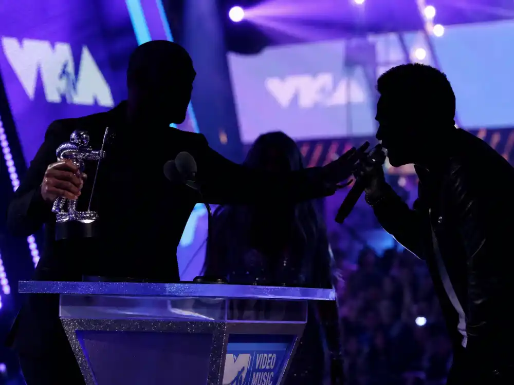 Kanye West interrupting Taylor Swift at the 2009 MTV VMAs remains one of the most replayed unscripted award show moments that went viral on September 13, 2009