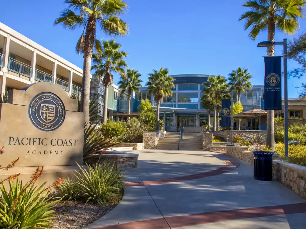 California boarding school campus for where is Victoria Justice now as Lola Martinez on Zoey 101