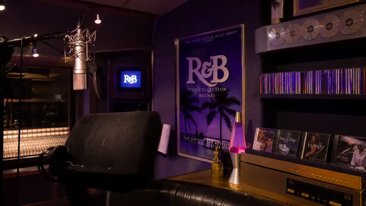What happened to Mya — early 2000s R&B recording studio evoking Case of the Ex and Lady Marmalade era