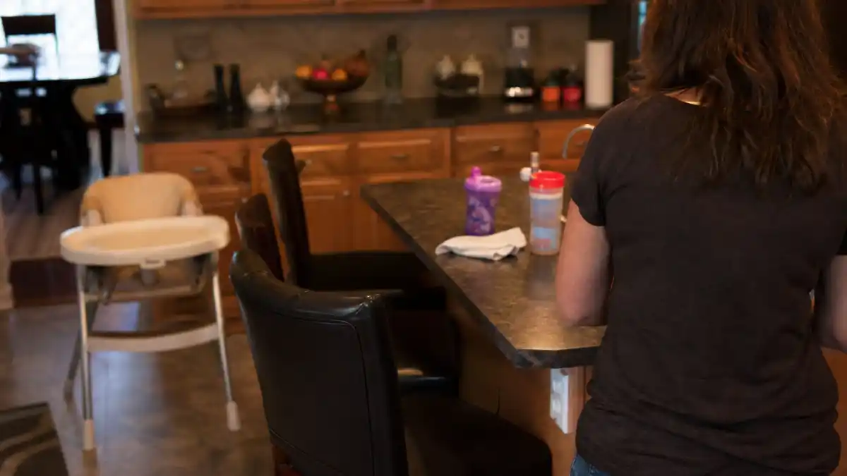 Where is Kate Gosselin now — suburban kitchen evoking Jon and Kate Plus 8 reality TV family life